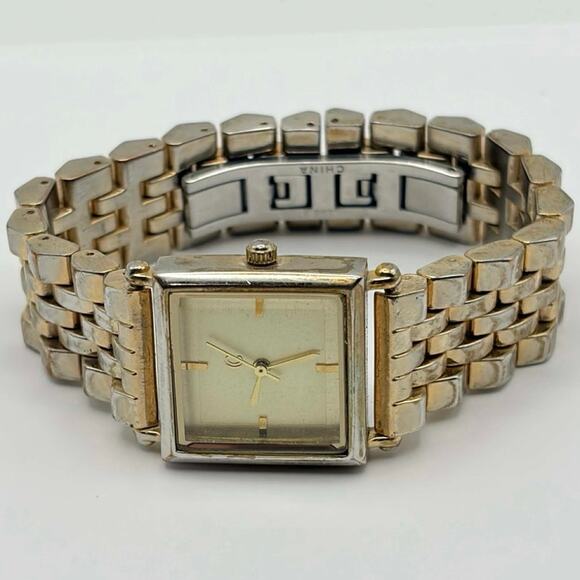 Gold Charming Charlie Watch - Picture 3 of 4